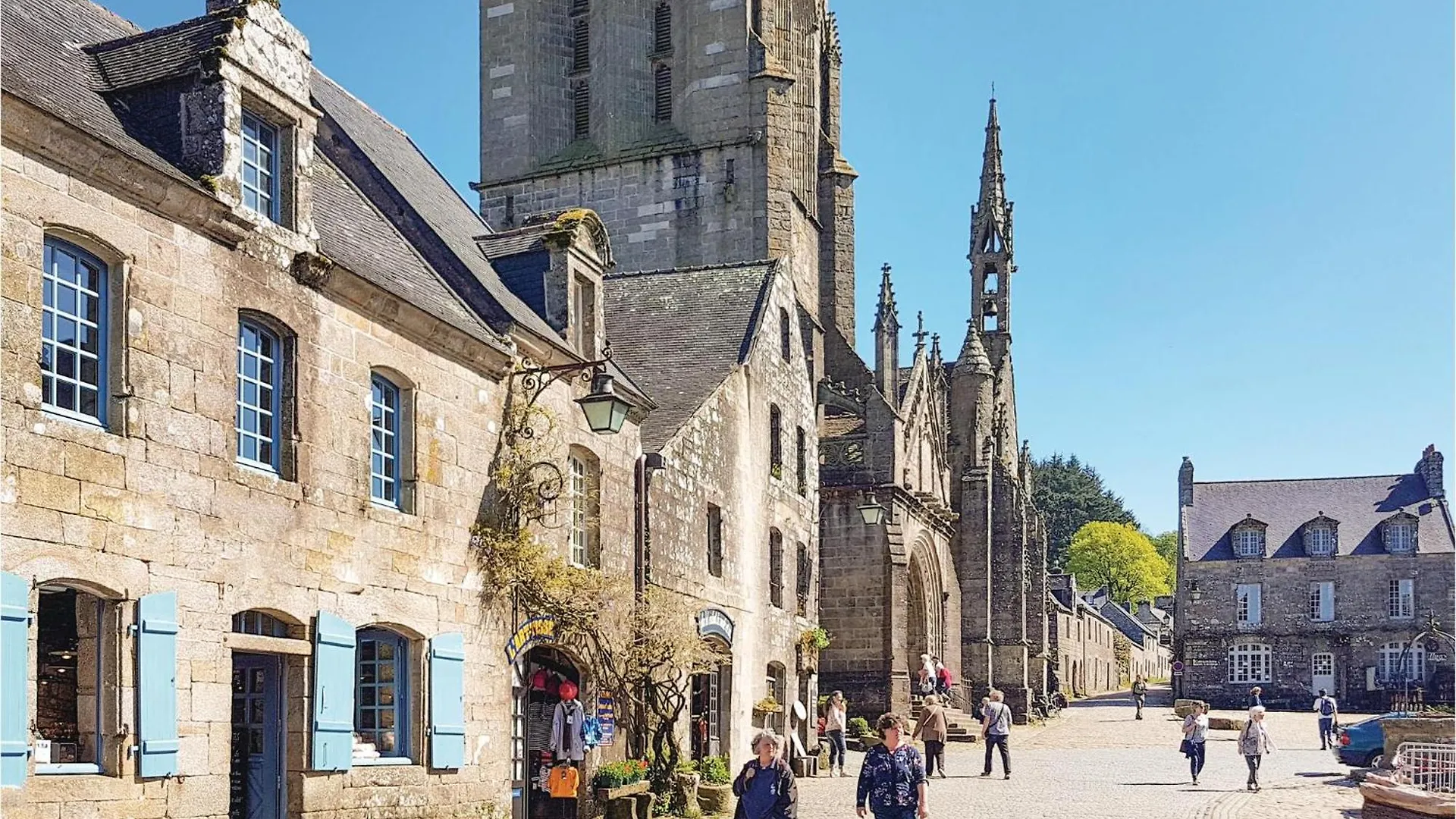 Semesterbostad 2 Bedroom Amazing Home In Locronan