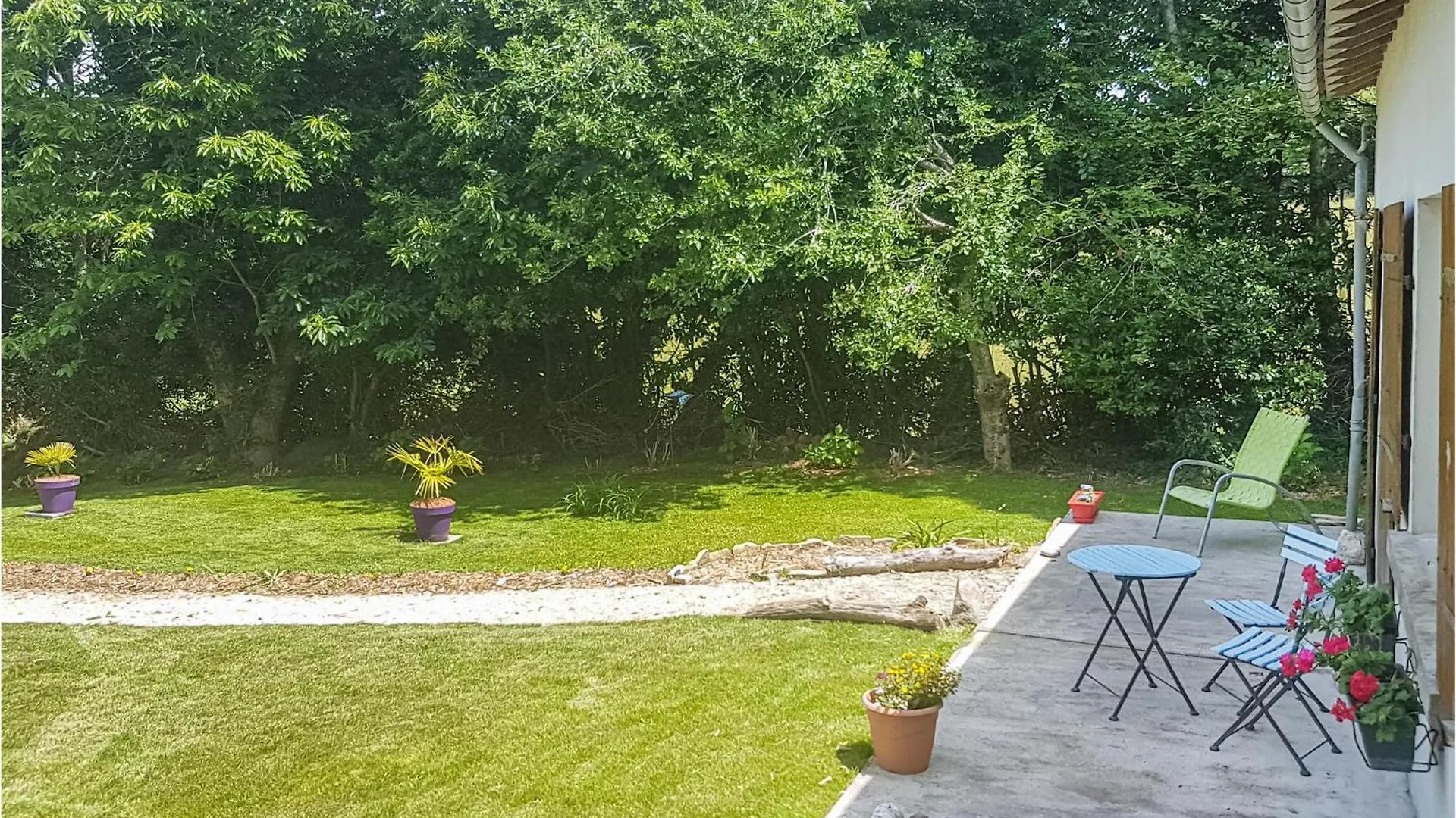 2 Bedroom Amazing Home In Locronan Semesterbostad
